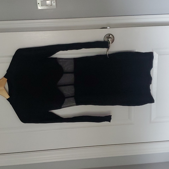 Black dress - Picture 1 of 4